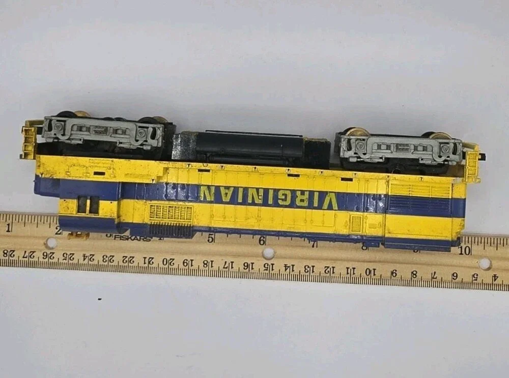 HO gauge TYCO Virginian Alco Century #4301 powered diesel